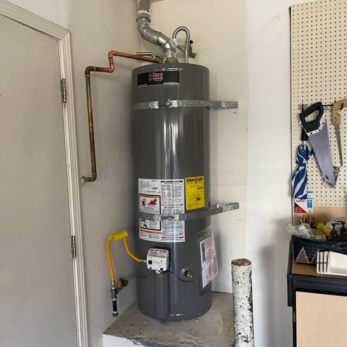 Tank water heater installed in Vancouver, WA (site alt text)