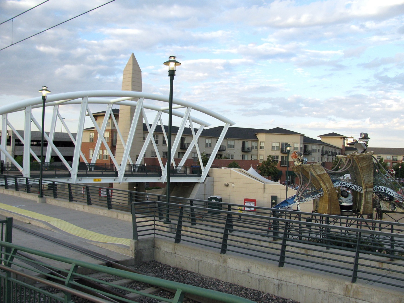 Englewood CityCenter apartments, public art and the RTD light rail pedestrian bridge