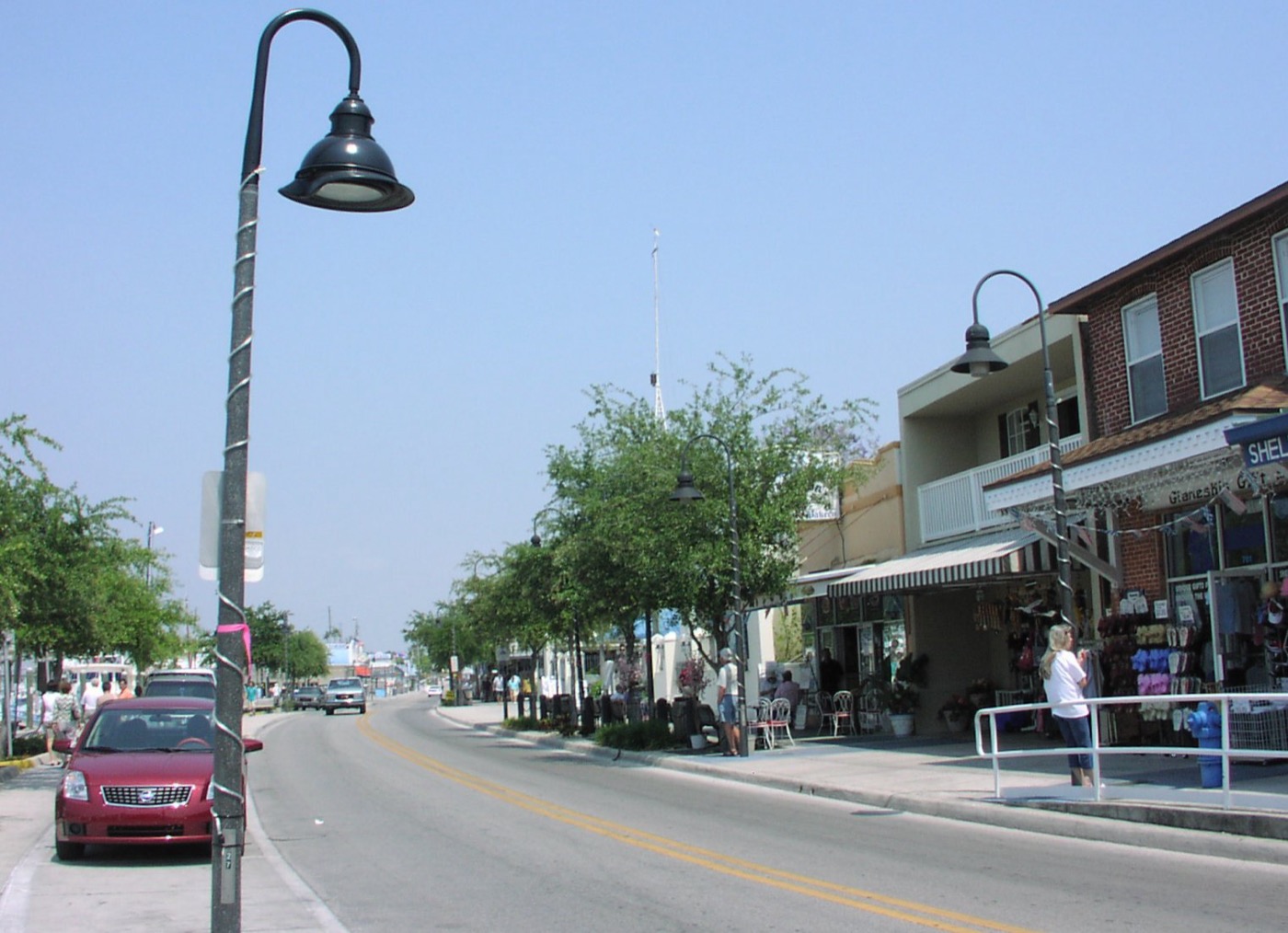 Dodecanese Avenue in Tarpon Springs, looking east