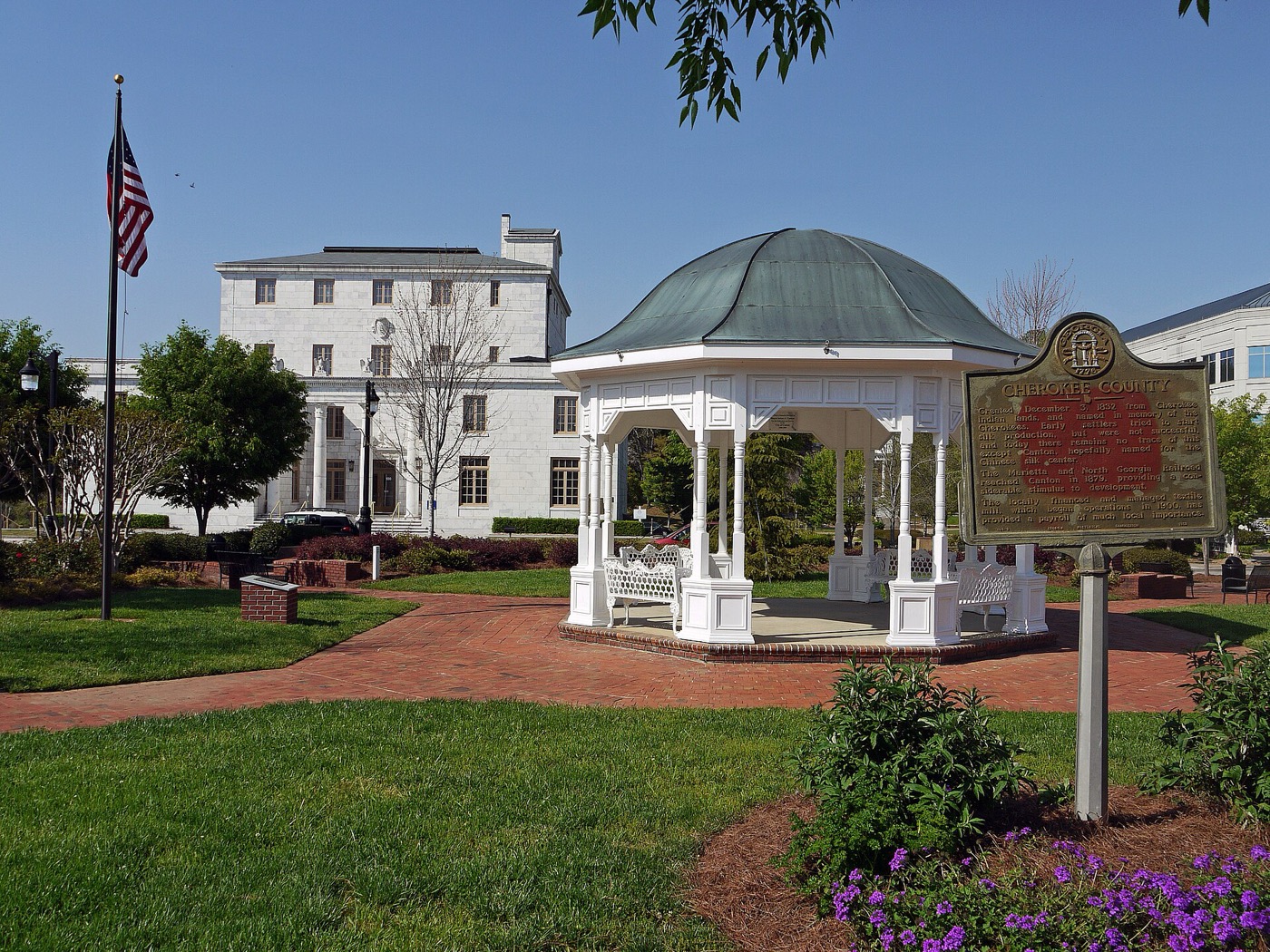Town square in downtown Canton, Georgia