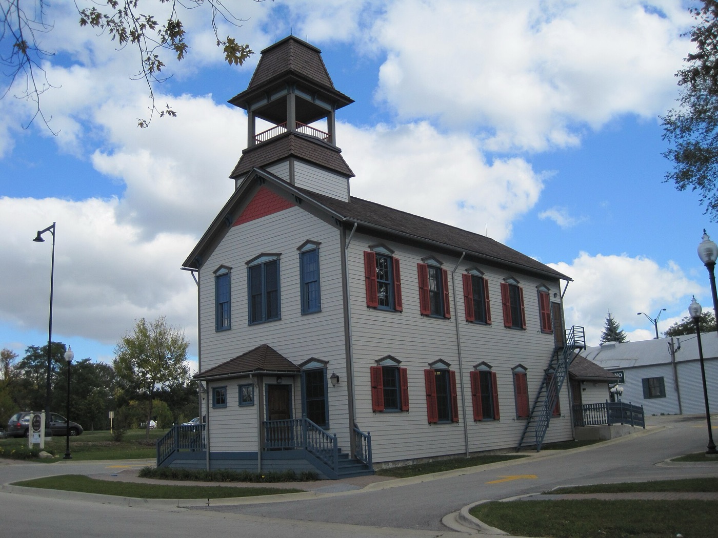 Historic Bloomingdale School and Village Hall building in Bloomingdale, Illinois