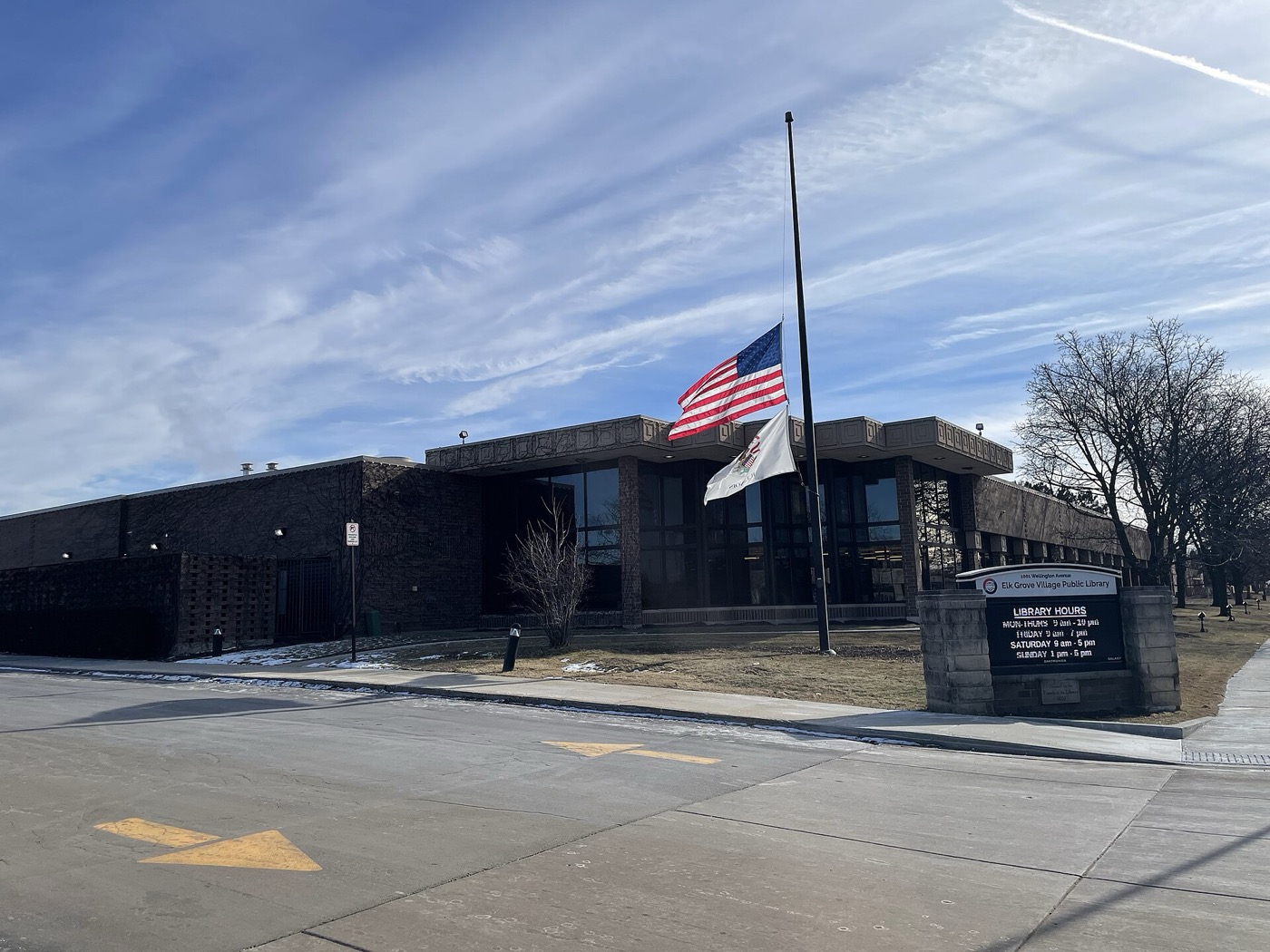 Elk Grove Village Public Library in Elk Grove Village, Illinois