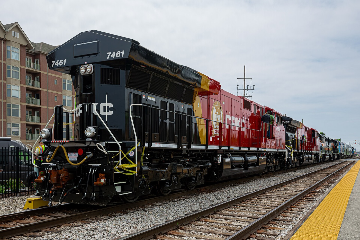 Freight train passing through Franklin Park, Illinois