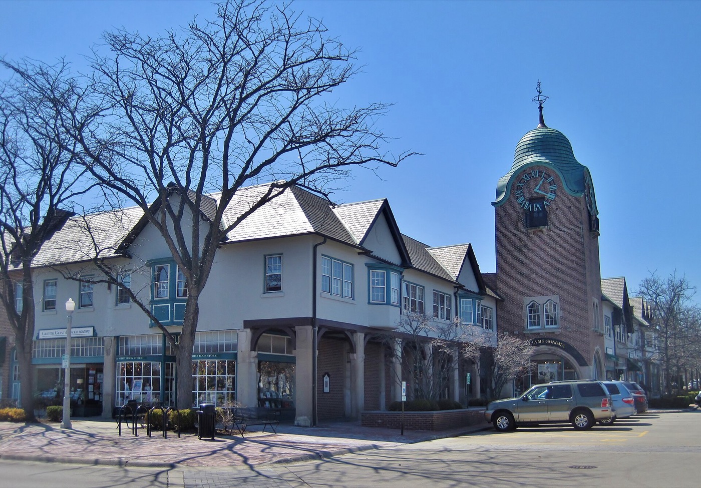 Historic Market Square shopping district in Lake Forest, Illinois