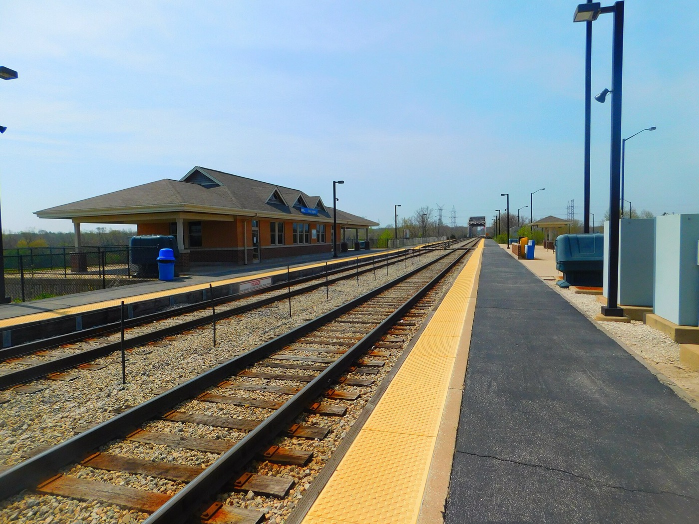 The Palos Heights Metra station in Palos Heights, Illinois