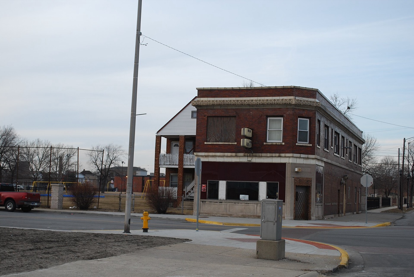 Commercial building on Broadway in East Chicago, Indiana