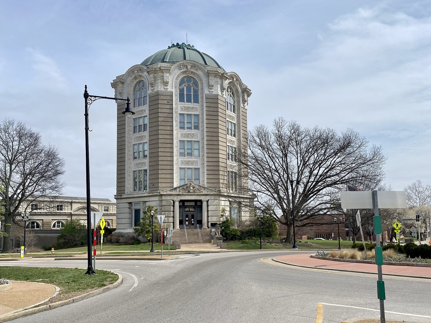 The Beaux Arts-style University City City Hall on Delmar Boulevard, built in 1903