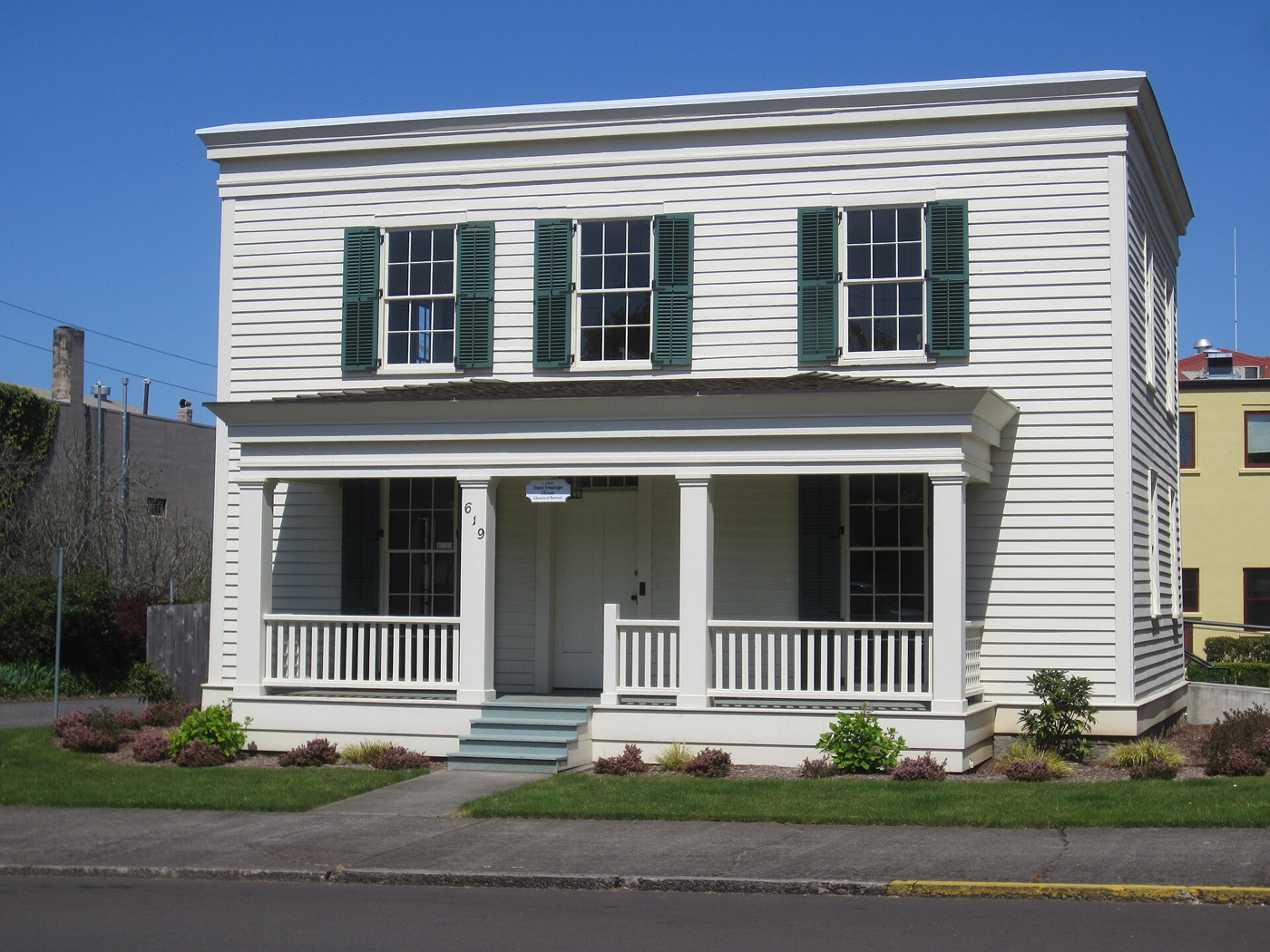 The historic white Ermatinger House in Oregon City