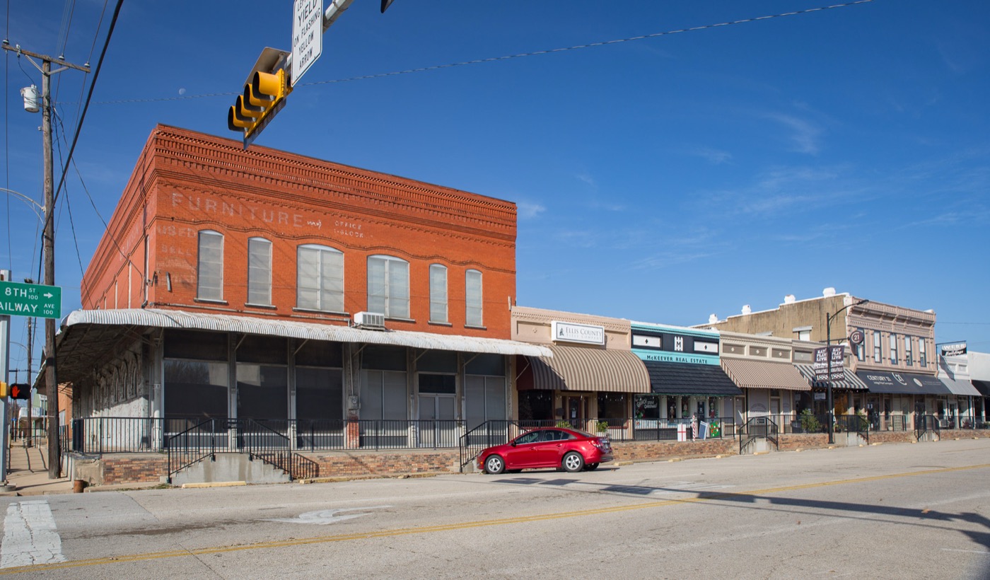 Older commercial buildings in downtown Midlothian, Texas