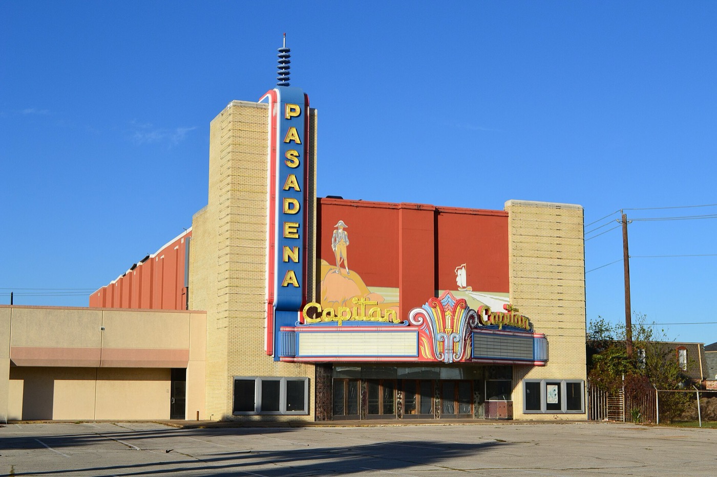 Front of the Capitan Theater building with its vertical sign on Shaw Avenue in Pasadena, Texas