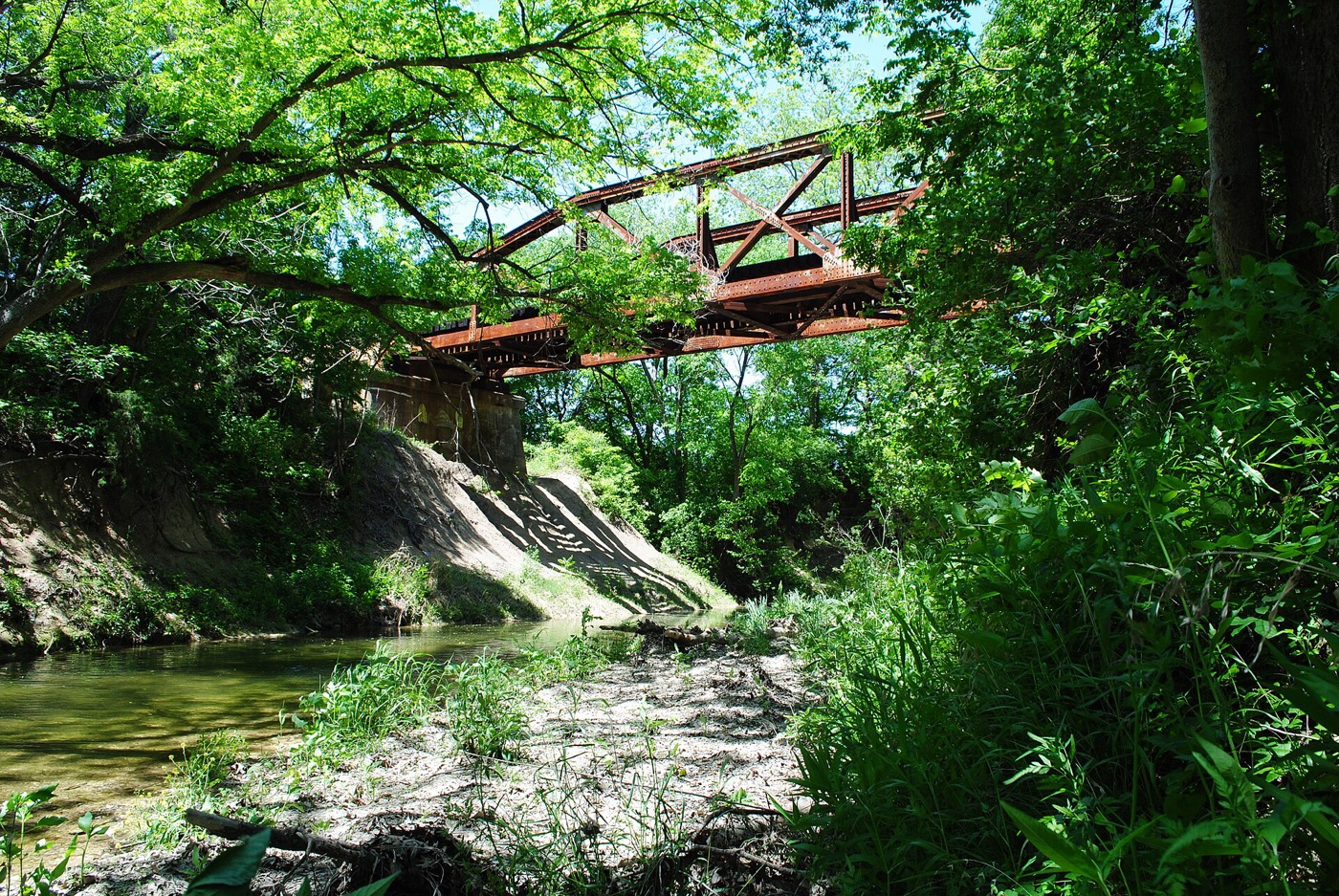 Pony truss railroad bridge spanning Red Oak Creek in Red Oak, Texas