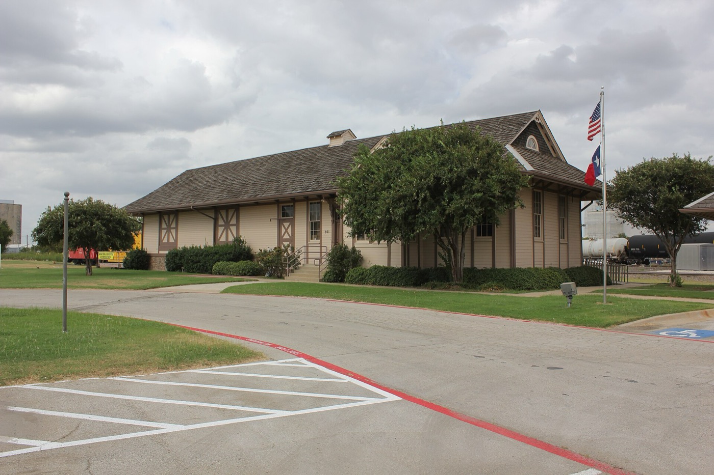 Historic wooden railway depot relocated to Saginaw, Texas