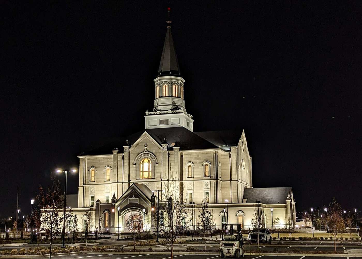 The Taylorsville Utah Temple lit up at night