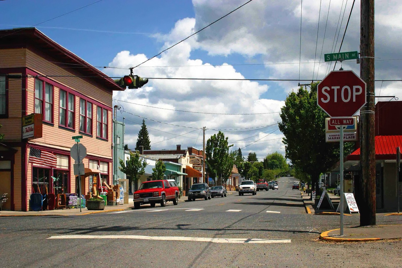Buildings along a street in downtown Ridgefield